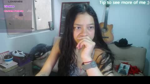 Snapshot of amaia_t chatting on 05.07.26 Amaia online show from 05.07.26