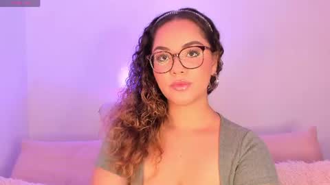 Snapshot of amalia_bennet chatting on 06.19.26 amalia bennet online show from 06.19.26