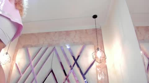 Snapshot of amalia_rosse_ chatting on 01.28.25 Amalia Im Back See you soon this January 7 at 10 pm Colombia time online show from 01.28.25