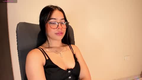Snapshot of amaliaandrade chatting on 06.11.26 Amalia real MIA online show from 06.11.26