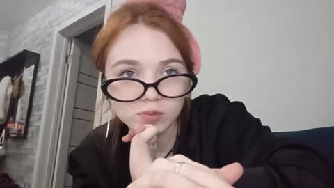 Snapshot of amaliahiggason chatting on 03.12.26 amaliahiggason online show from 03.12.26