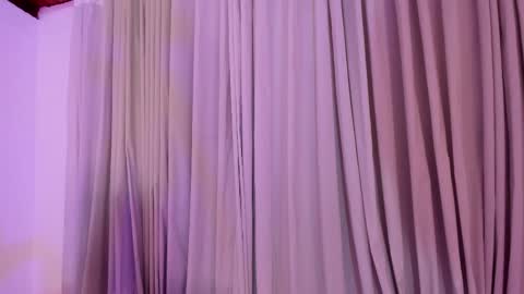 Luisa online show from 02.20.25