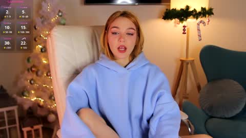 Snapshot of amanda__fox chatting on 01.04.25 Amanda fox online show from 01.04.25