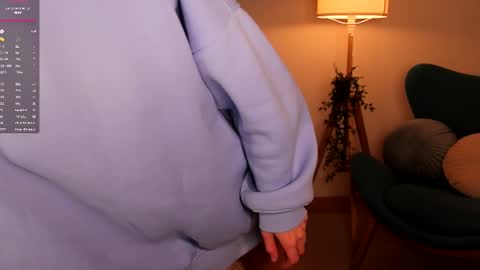 Snapshot of amanda__fox chatting on 02.11.25 Amanda fox online show from 02.11.25