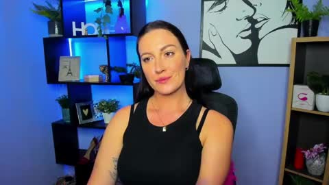 Snapshot of amanda_burn chatting on 04.29.26 Amanda online show from 04.29.26