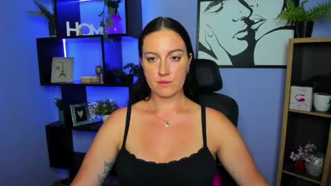 Snapshot of amanda_burn chatting on 05.11.26 Amanda online show from 05.11.26