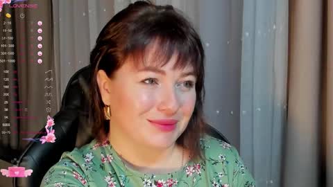 Snapshot of amanda_di chatting on 10.13.25 amanda_di online show from 10.13.25