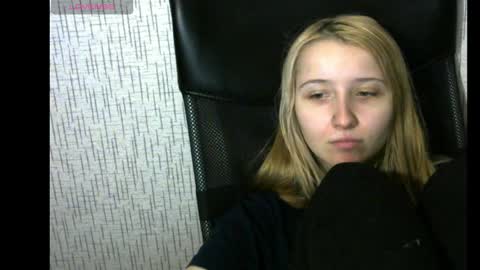 Snapshot of amanda_sherr chatting on 01.23.25 Amanda online show from 01.23.25