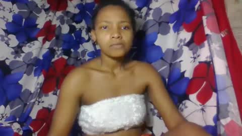 Snapshot of amandaaa25 chatting on 10.03.25 amandaaa25 online show from 10.03.25