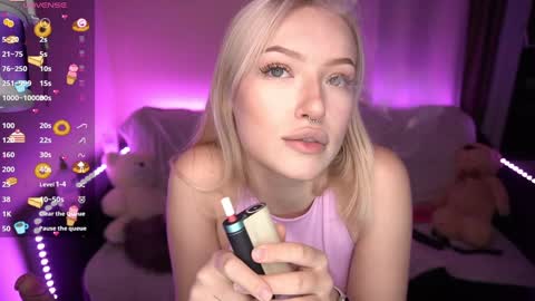 Snapshot of amandaafire chatting on 12.02.24 Amanda online show from 12.02.24