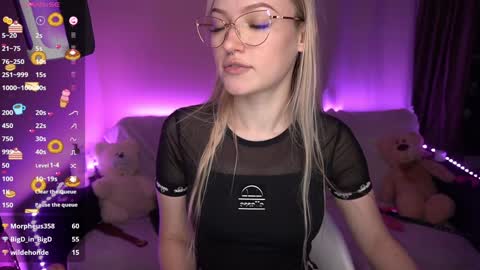 Snapshot of amandaafire chatting on 12.14.24 Amanda online show from 12.14.24