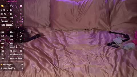 Snapshot of amandaafire chatting on 02.10.25 Amanda online show from 02.10.25