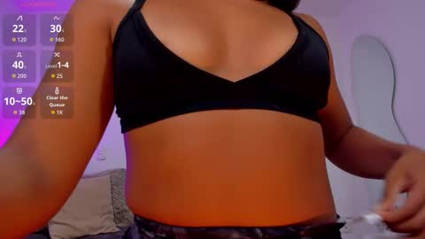 Amanda  online show from 11.21.25