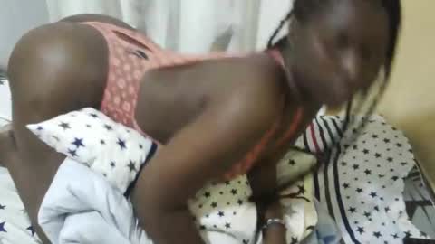 Snapshot of amandaflower2 chatting on 11.16.25 amanda online show from 11.16.25