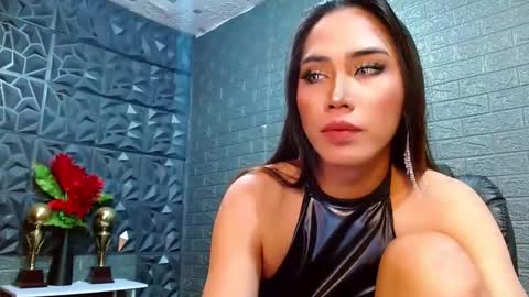 amandaleon online show from 01.22.25