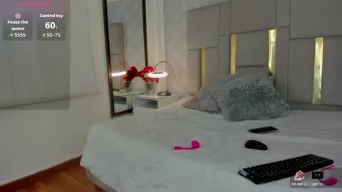 Snapshot of amandanordby_ chatting on 10.05.25 Miss Amanda online show from 10.05.25