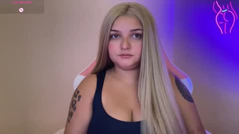 Snapshot of amandhaaa chatting on 02.23.25 Amandha online show from 02.23.25