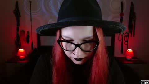 Snapshot of amanita__pantherina chatting on 12.03.24 Goddess Amanita online show from 12.03.24