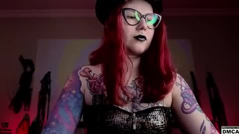 Snapshot of amanita__pantherina chatting on 02.28.25 Goddess Amanita online show from 02.28.25