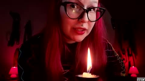 Snapshot of amanita__pantherina chatting on 09.22.25 Goddess Amanita online show from 09.22.25