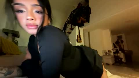 Snapshot of amapola_666 chatting on 05.30.26 Ama online show from 05.30.26