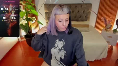 Snapshot of amapolaaa chatting on 01.04.25 Amapola online show from 01.04.25