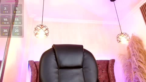 amara_davis1 online show from 03.31.26