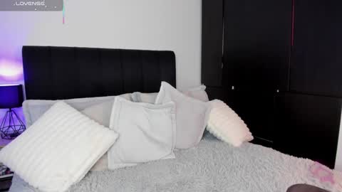 -  A M A R A - online show from 02.01.25