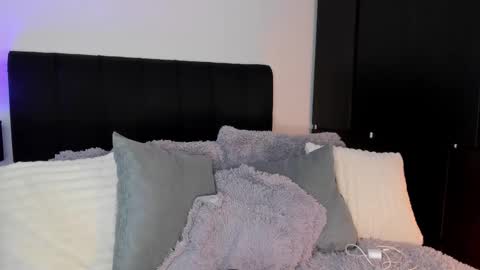 -  A M A R A - online show from 09.08.25