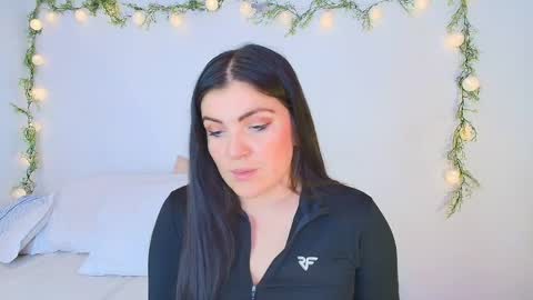 Snapshot of amara_vega chatting on 05.01.26 Amara Vega online show from 05.01.26