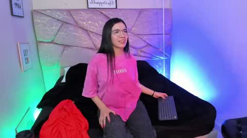 amara velle  online show from 04.17.26