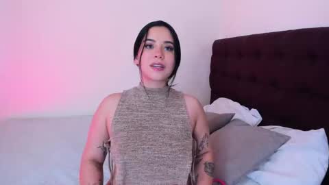 Snapshot of amaraa_01 chatting on 01.08.26 Amaraa 01 online show from 01.08.26