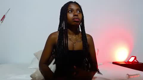 Snapshot of amarabennett chatting on 06.17.26 amarabennett online show from 06.17.26