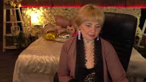 Snapshot of amaranights chatting on 04.19.26 Sofia online show from 04.19.26