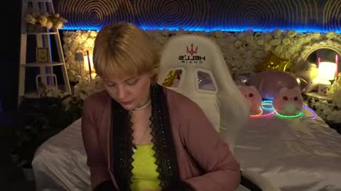 Snapshot of amaranights chatting on 05.14.26 Sofia online show from 05.14.26