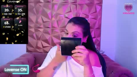 Snapshot of amarantha_naughty chatting on 10.05.25 Amarantha online show from 10.05.25