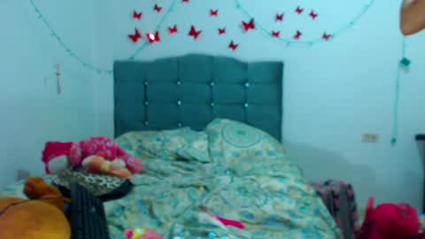 Amara Julia online show from 01.23.25