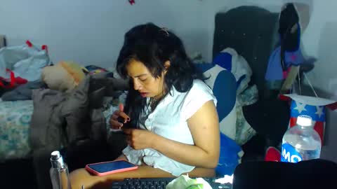 Amara Julia online show from 10.08.25