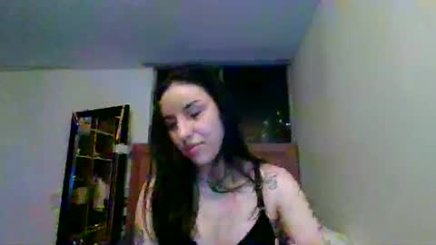 Snapshot of amarelay chatting on 04.19.26 amarelay online show from 04.19.26
