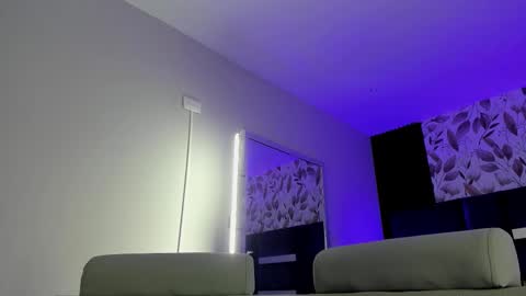 Emily online show from 11.05.25