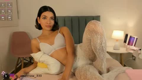  Mar  independent model  online show from 11.15.25