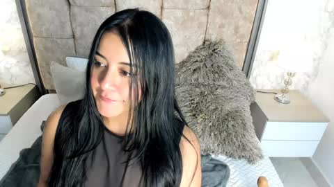 AMATISTA online show from 01.10.25