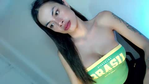 Annika 25yrs old online show from 01.06.25