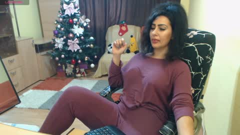 Snapshot of amazinerika chatting on 01.04.25 Amazinerika online show from 01.04.25