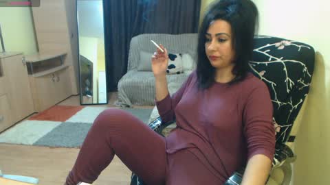 Snapshot of amazinerika chatting on 02.01.25 Amazinerika online show from 02.01.25