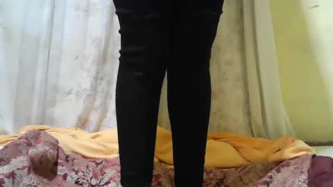 amazon_girl03 online show from 02.14.25