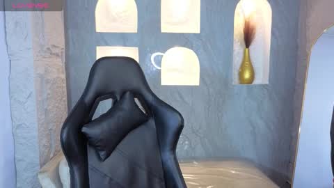 LIVE 0730AM-0200PM online show from 11.13.25