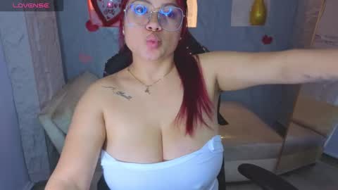 Snapshot of ambar72_b chatting on 03.16.26 LIVE 0730AM-0200PM online show from 03.16.26
