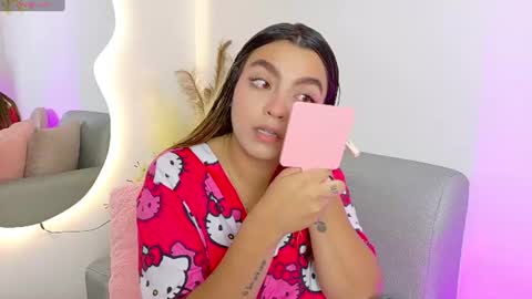 Snapshot of ambar_carterr chatting on 06.27.26 Ambar online show from 06.27.26