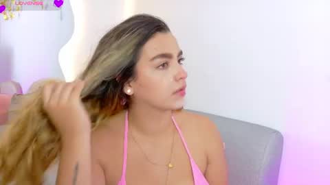 Snapshot of ambar_carterr chatting on 07.04.26 Ambar online show from 07.04.26